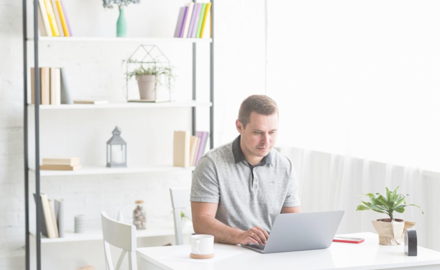 Small capital investing consultation session with detailed market analysis charts